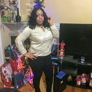 Meet your Posher, Ramona